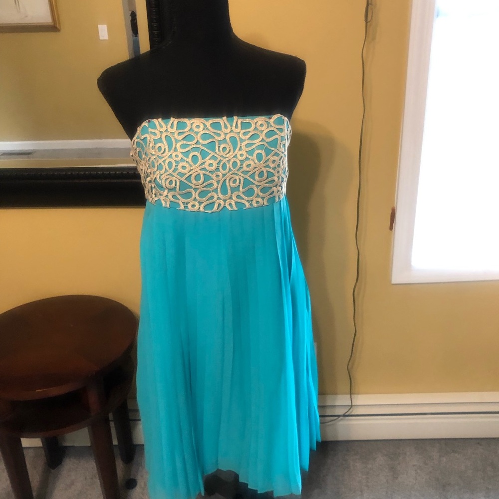Lily Pulitzer size 8 strapless Dress
